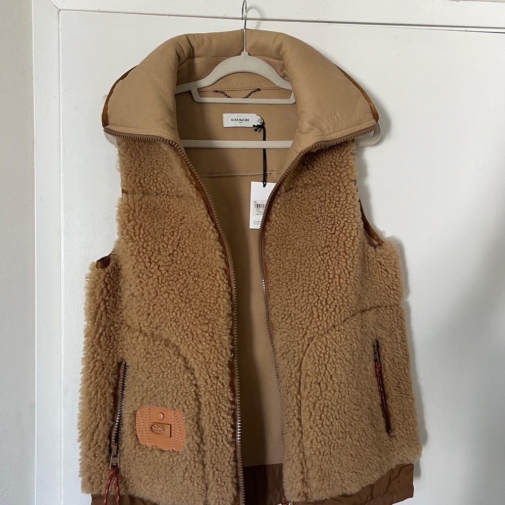 Coach Shearling Leather Tan Vest Jacket Outerwear BNWT - Picture 2 of 12